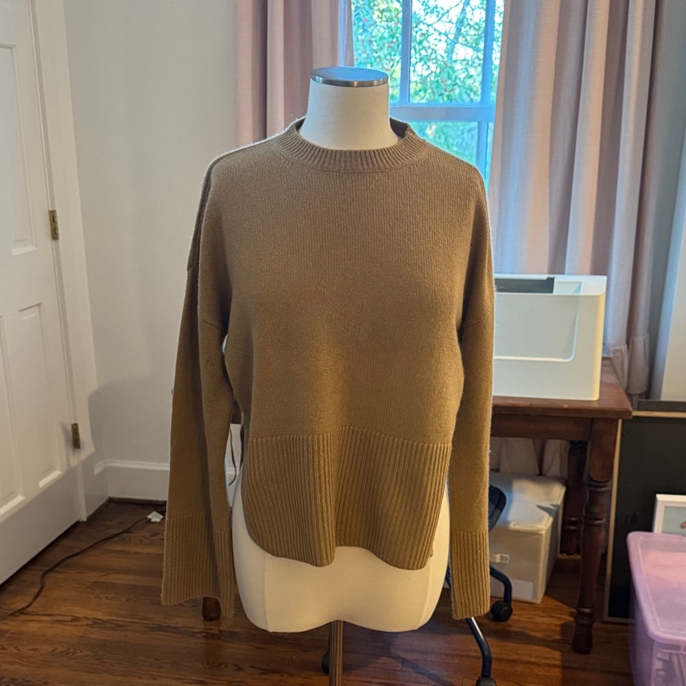Like New - Cashmere Weekend Stories Classic Camel Crew Neck Sweater